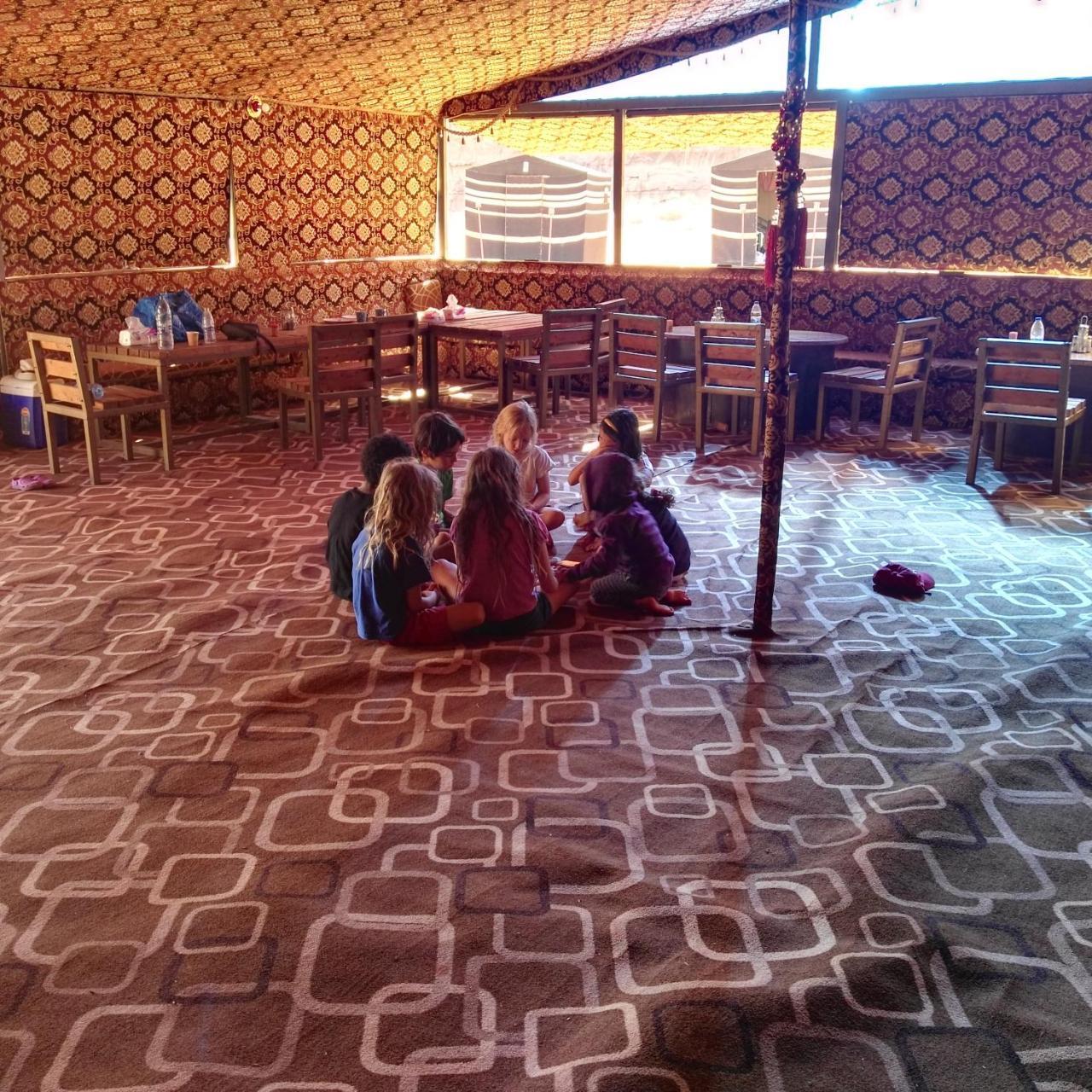 Rainbow Camp Ξενοδοχείο Ουάντι Ραμ Εξωτερικό φωτογραφία