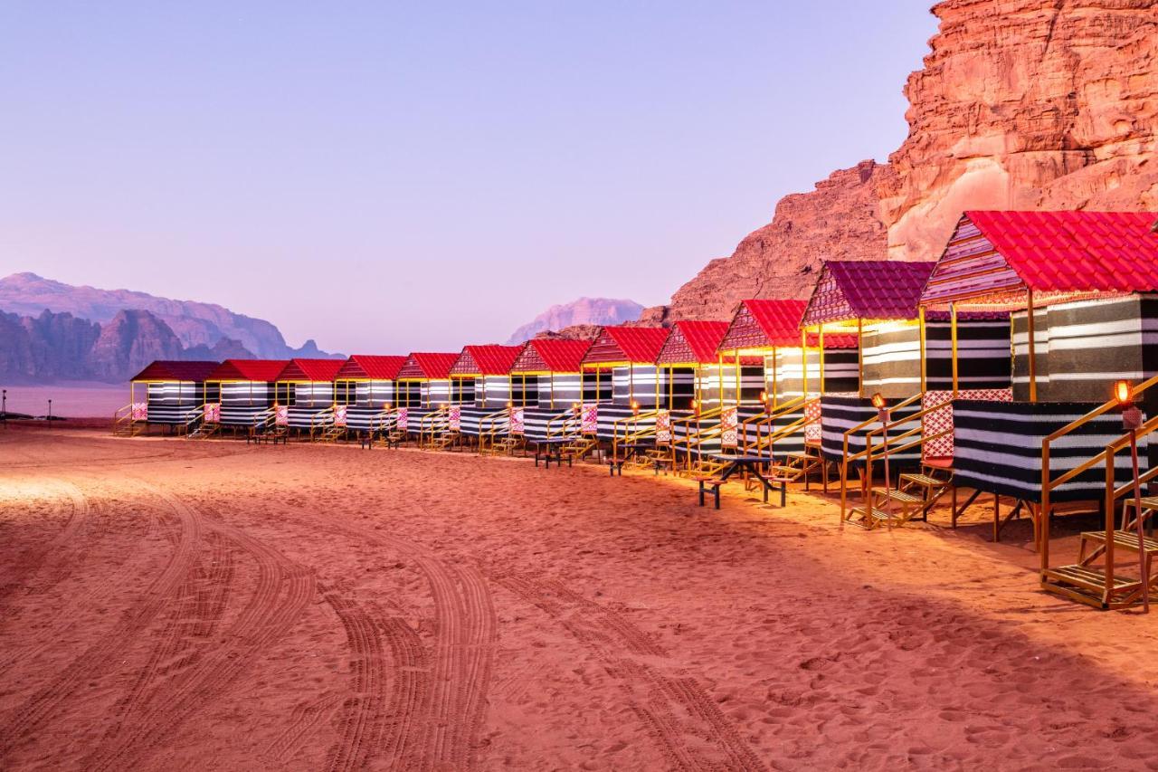 Rainbow Camp Ξενοδοχείο Ουάντι Ραμ Εξωτερικό φωτογραφία